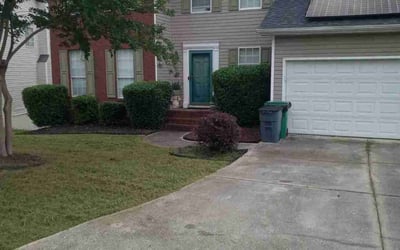 Photo of Kevin B.'s yard after getting landscaping in Ellenwood, GA