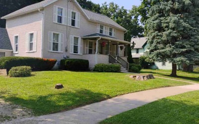 Photo of Angelica R.'s yard after getting landscaping in Sun Prairie, WI