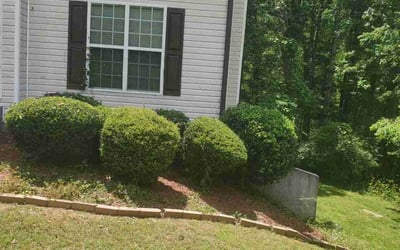Photo of Emanuel J.'s yard after getting landscaping in Jasper, GA