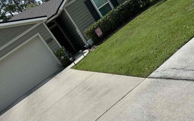 Photo of Shmetrius C.'s yard after getting tree care in Middleburg, FL