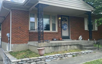 Photo of Jennifer L.'s yard after getting landscaping in Fairdale, KY