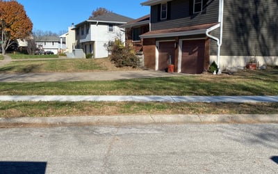 Photo of Brittany S.'s yard after getting landscaping in Riverside, MO