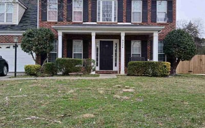 Photo of Mary S.'s yard after getting landscaping in Kershaw, SC