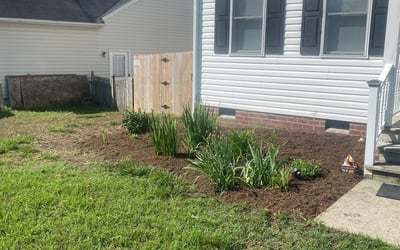 Photo of Kevin B.'s yard after getting landscaping in Lanexa, VA
