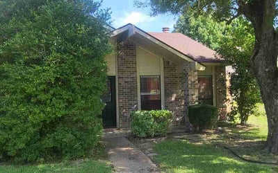 Photo of Katherine P.'s yard after getting landscaping in Garland, TX