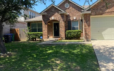 Photo of Sarah S.'s yard after getting landscaping in Stockdale, TX