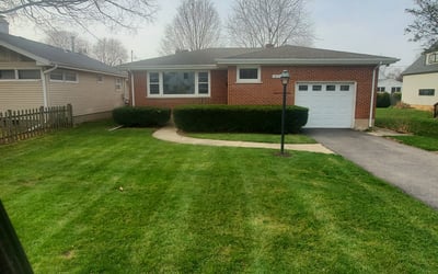 Photo of Michael M.'s yard after getting landscaping in Dekalb, IL