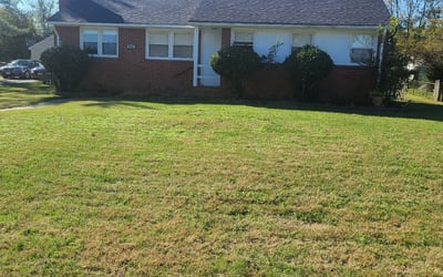 Photo of Jackie H.'s yard after getting landscaping in Milford, VA