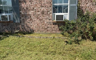 Photo of Paul J.'s yard after getting landscaping in Weatherford, TX