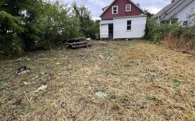 Photo of Susan R.'s yard after getting landscaping in Wellington, OH