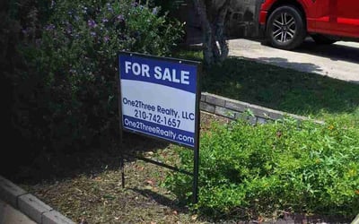 Photo of Lee C.'s yard after getting landscaping in Poteet, TX