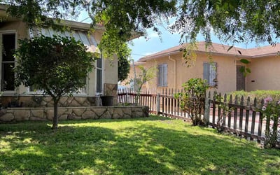 Photo of Evelyn C.'s yard after getting tree care in Santa Ana, CA