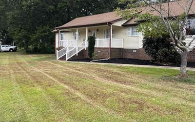 Photo of Jackie W.'s yard after getting tree care in Greer, SC