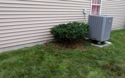 Photo of Richard M.'s yard after getting landscaping in Fairland, IN