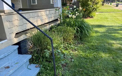 Photo of Erica G.'s yard after getting tree care in Akron, OH