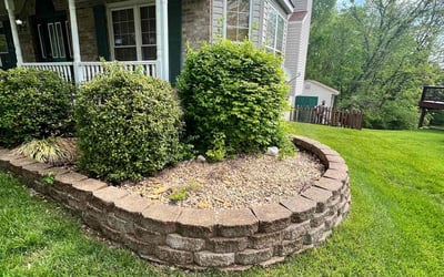 Photo of Tom B.'s yard after getting landscaping in Washington, MO