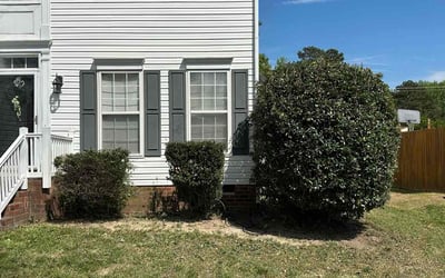 Photo of Linda C.'s yard after getting landscaping in Manakin Sabot, VA