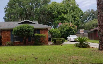 Photo of Danae S.'s yard after getting landscaping in Jacksonville, FL