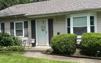 Photo of Lisa D.'s yard after getting landscaping in Petersburg, KY