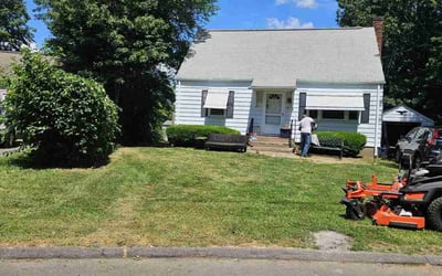 Photo of Richard G.'s yard after getting landscaping in East Hartford, CT
