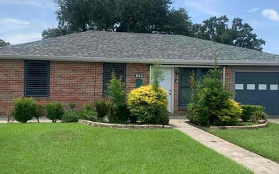 Photo of Shelita C.'s yard after getting tree care in Metairie, LA