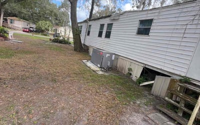 Photo of Karen A.'s yard after getting landscaping in Sun City, FL