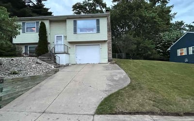 Photo of Greg F.'s yard after getting landscaping in Charlotte, MI