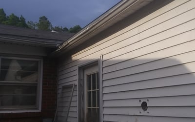 Photo of Laura M.'s yard after getting landscaping in Okmulgee, OK