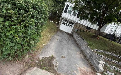 Photo of Laurie G.'s yard after getting tree care in Carmel, NY