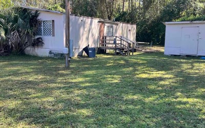 Photo of Laurie A.'s yard after getting landscaping in Nobleton, FL