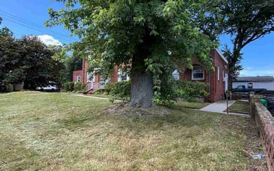 Photo of Vanessa G.'s yard after getting landscaping in District Heights, MD