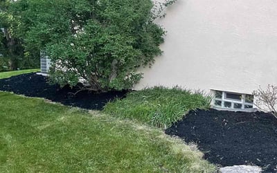 Photo of Charles H.'s yard after getting landscaping in Derby, OH