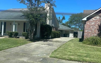 Photo of Mary W.'s yard after getting landscaping in Saint Francisville, LA