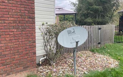 Photo of Rebecca W.'s yard after getting tree care in Akron, OH