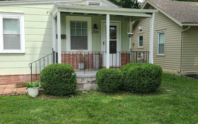 Photo of Thomas D.'s yard after getting landscaping in Hardin, MO
