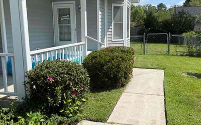 Photo of Shannon M.'s yard after getting landscaping in Hopkins, SC