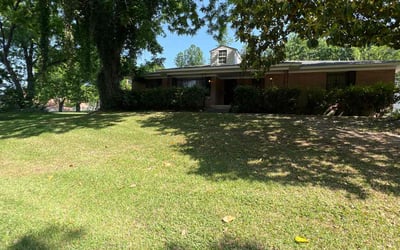 Photo of Keith W.'s yard after getting landscaping in Wolfe City, TX
