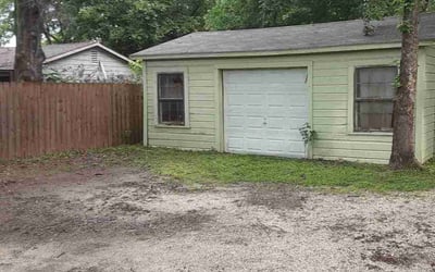 Photo of Camille C.'s yard after getting lawn care in Ennis, TX