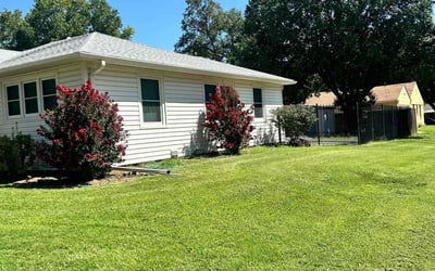 Photo of Melinda V.'s yard after getting lawn care in Brick, NJ