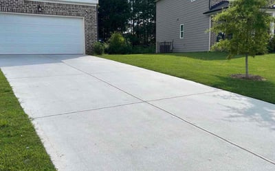 Photo of Dan S.'s yard after getting lawn care in Salem, MA