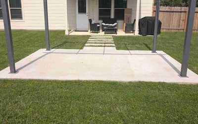 Photo of Ruben N.'s yard after getting lawn care in Richmond, TX