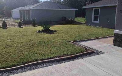 Photo of Lisa J.'s yard after getting lawn care in Dunnellon, FL