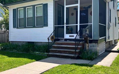 Photo of Dominique A.'s yard after getting lawn care in Bloomfield, NJ