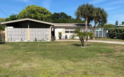 Photo of Gary D.'s yard after getting lawn care in Sheffield Lake, OH