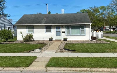Photo of Jeffrey R.'s yard after getting lawn care in Griffith, IN