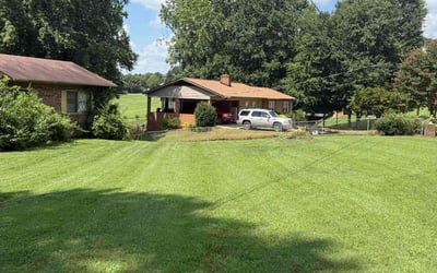 Photo of Arnie T.'s yard after getting lawn care in Bartow, FL