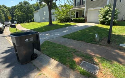 Photo of Amber W.'s yard after getting lawn care in Rossville, GA