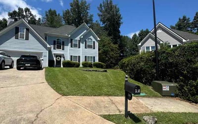 Photo of Raheem W.'s yard after getting lawn care in Toney, AL