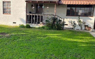 Photo of Angela C.'s yard after getting lawn care in Fullerton, CA