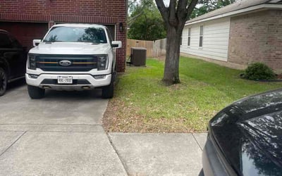 Photo of Jaeden M.'s yard after getting lawn care in Gardendale, AL